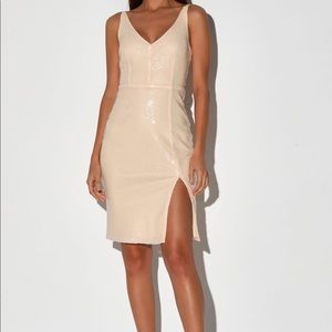 Lulus light blush sequin bodycon dress